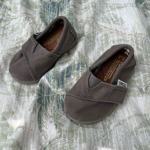 Toms Gray Shoes